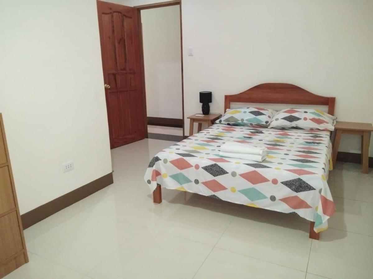 Junie Pension House Моалбоал Екстер'єр фото